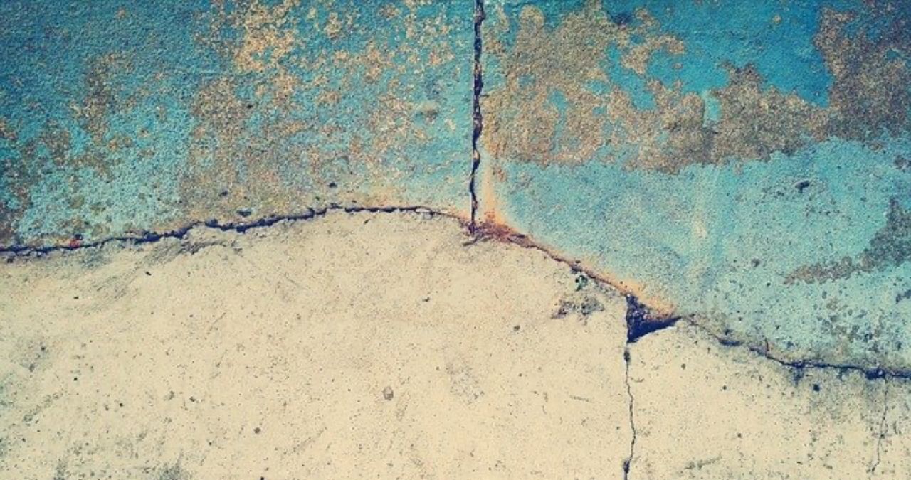 Concrete Buckle